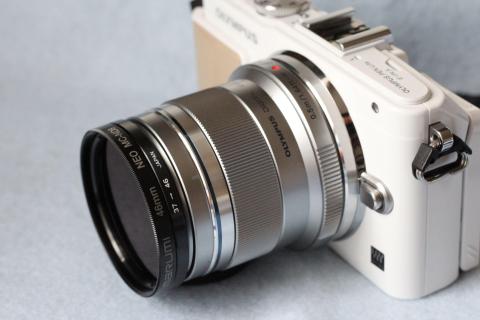ステップアップリングを使って45mm F1.8に・・・