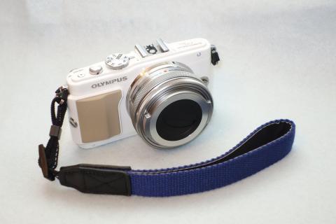 ホワイトボディにブルーが似合う