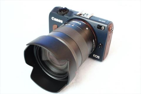 標準ズーム+別売りフード