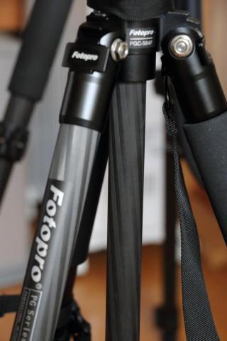 センターパイプもカーボン製だ