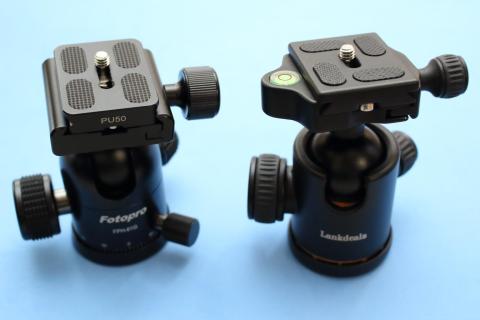 左:PGC-584F付属 右:本品