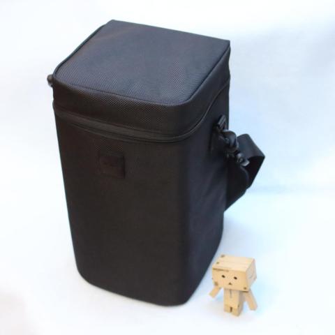 付属のレンズケース