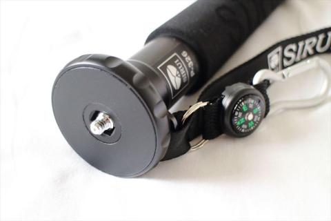 カメラネジは大ネジ・小ネジ両対応