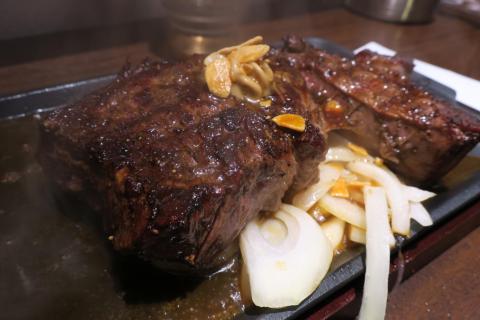 CABアンガス牛肩ロースステーキ