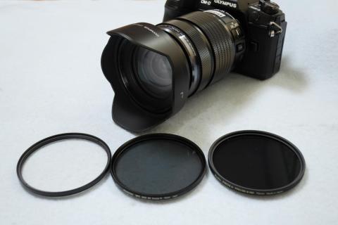 フィルター径は72mmだ