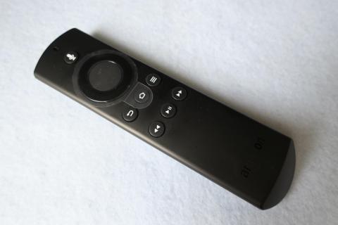 リモコンは音声認識