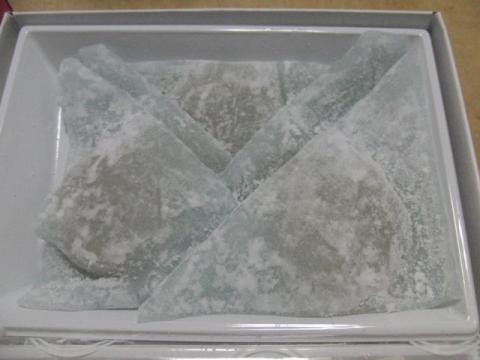 写真18 ラムネ味の生八つ橋