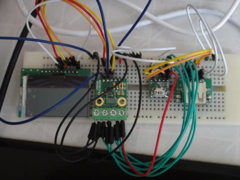 ブレッドボード上の配線