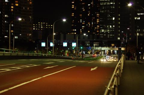 JPEG撮って出しなのでやや暗いかも。RAWからの補正が要りますね