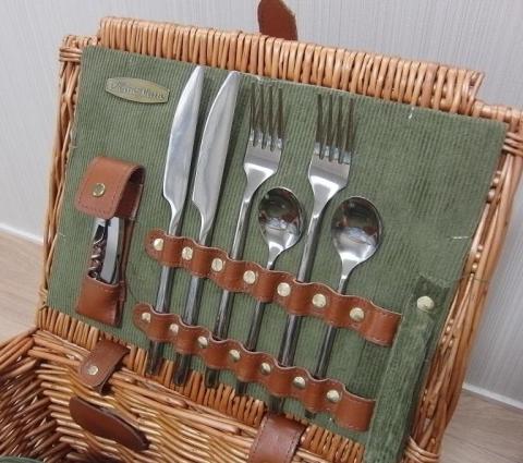 ナイフ、フォークなど