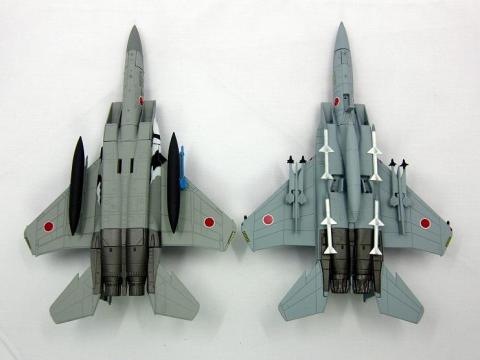 ディアゴスティーニ(右)と比較