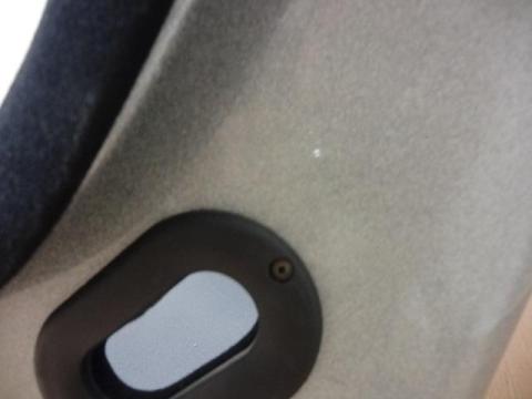 背面はシルバーラメ仕様