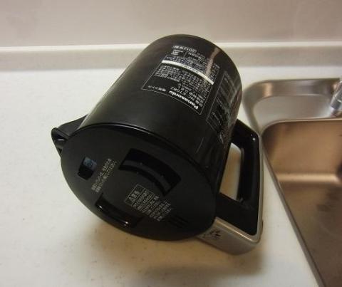 水が零れません