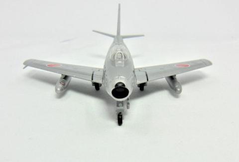 水平尾翼の角度が・・・