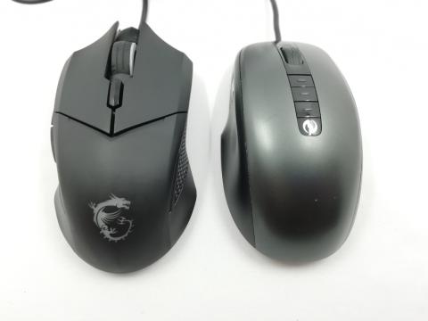 サイドワインダーマウス(右)と比較