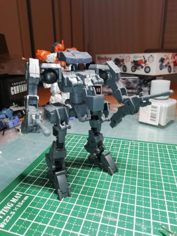 他社のパイロットを加工し搭乗