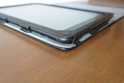 メインスイッチが露出していることろ