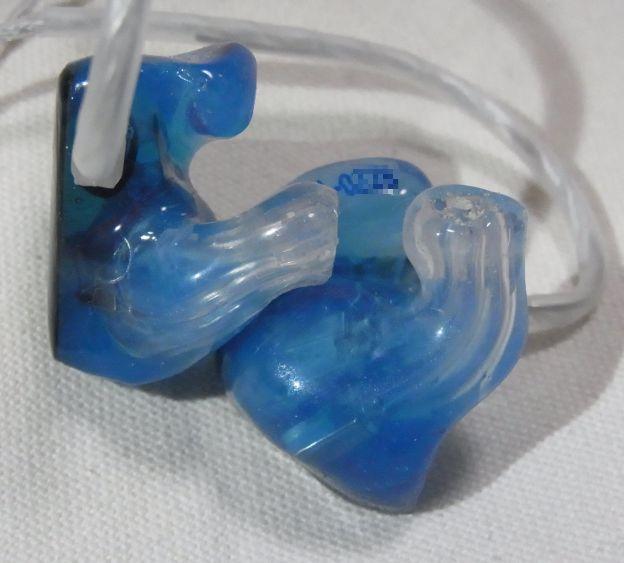 「先」はクリアのハズだが、この程度の「濁り」はある」。