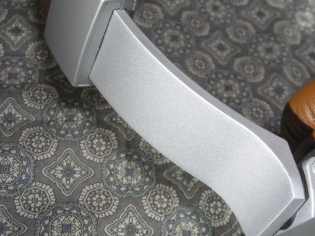 H128は外側にも...