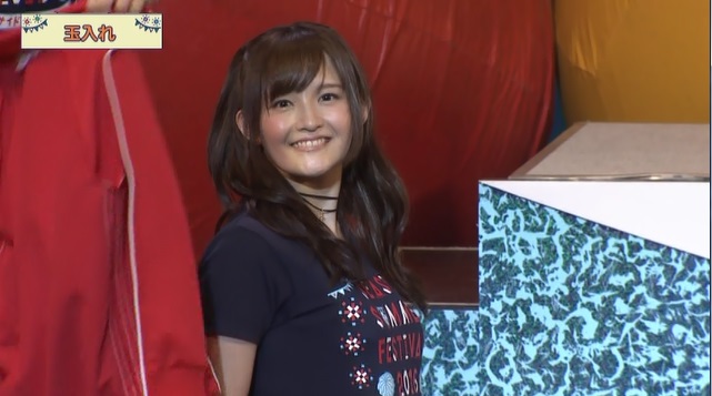 巨乳のあつちゃん?...ったく胸に玉入れて何やってんですかねw