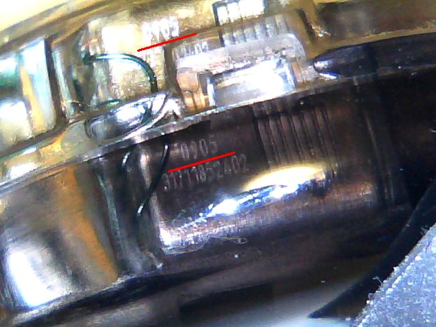 「0905」の刻印はTWFKの「Westone-Specific Code」という情報がある(下側から見たところ)