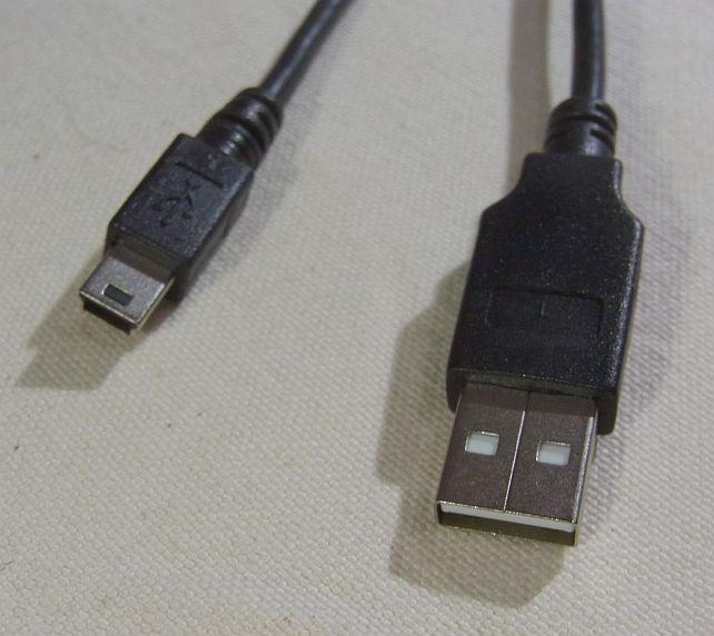 コネクタの大きさも至って普通