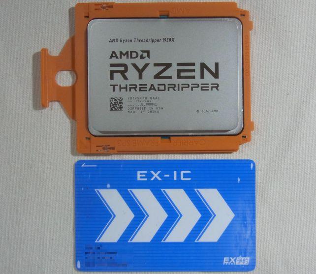 クレジットカードや名刺とほぼ同じ大きさ。