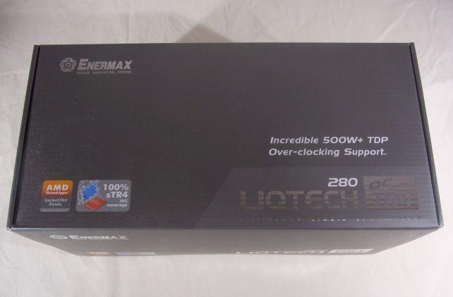 外装には絵もなく、販売店ではかなり目立たない