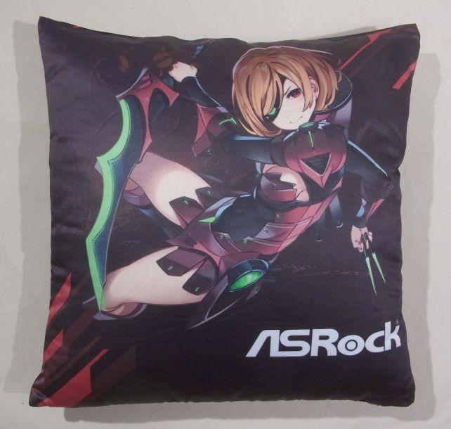 持ち帰り時は真空圧縮されていたけどソコソコ弾力あり