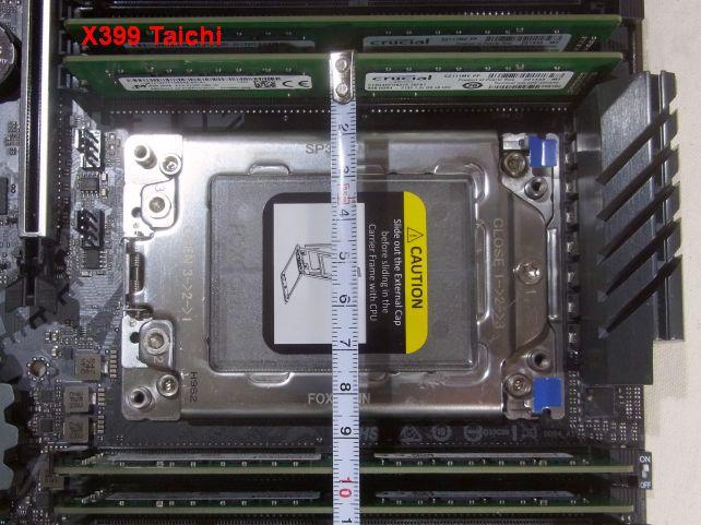 CPU側のメモリの間隔が10cmないTaichiに対して...