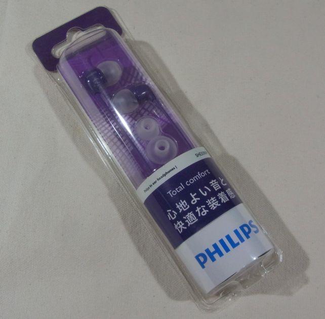 かなりコンパクトなパッケージ。