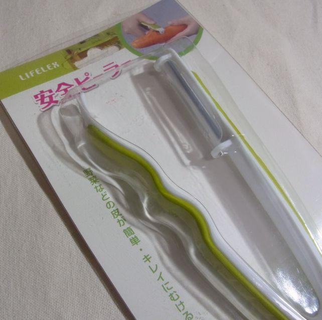 使い方が詳説してある訳ではないので、この写真が唯一の使い方の説明。