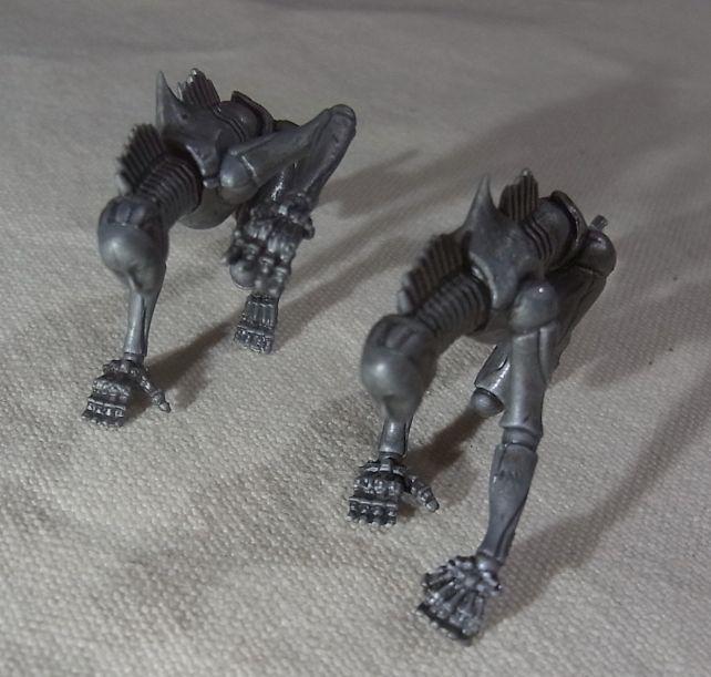 ...クッ、駆除系か...!