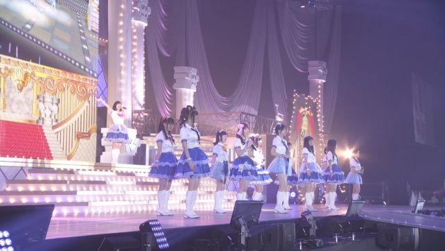 全員歌唱の「」のためのメンバー呼び込みのバックに流れる「」