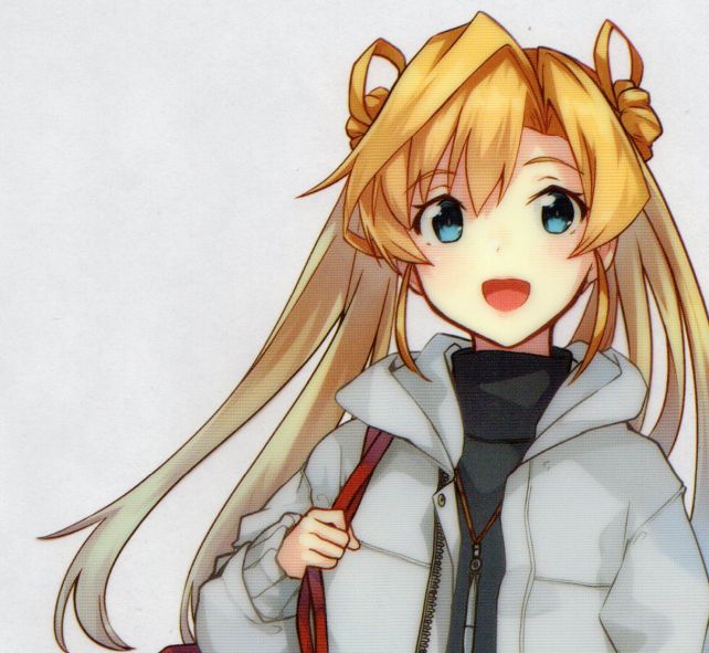 確かに乱れやすそうな髪型だ...