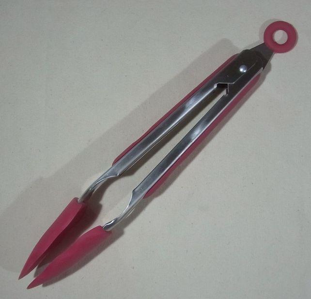 ゴムの色のセンスは....