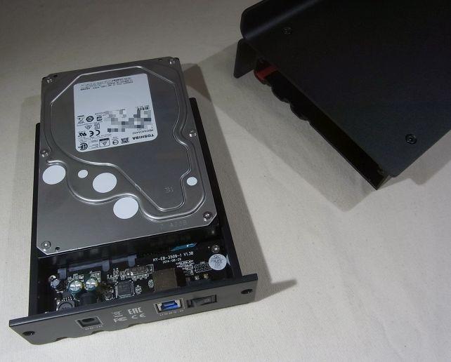 HDDを搭載。