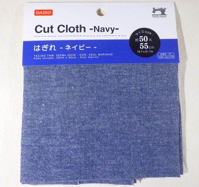 生地の雰囲気はデニムっぽい感じだけど、もっと柔らかい