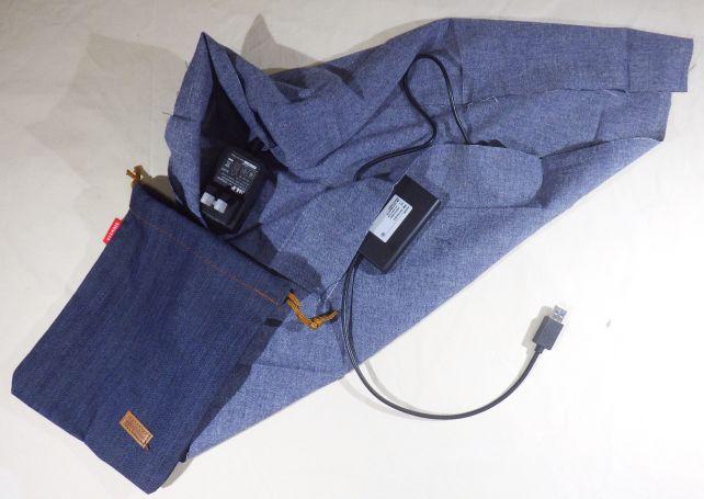 アイテムそれぞれを仕分けるように包む感じ。