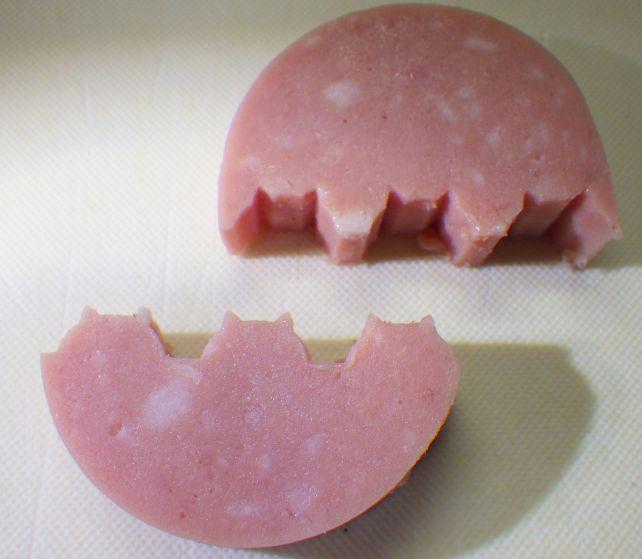 カットするとこんな形