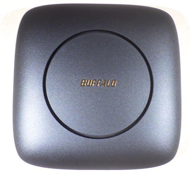 カラーは「クールブラック」という、ややラメが入ってざらざらした手触りで汚れにくそう