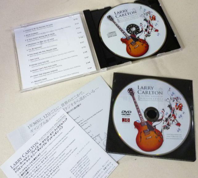 同じ装丁のDVDが外付けで付属