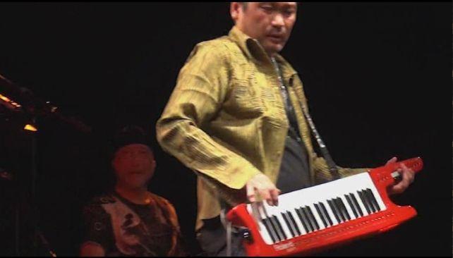 ショルキーで何度も前に出てくる中村