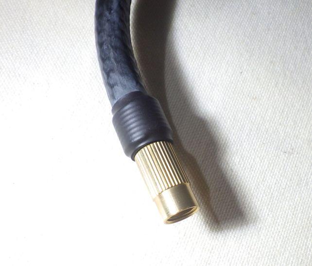 バルブ側(⇒タイヤ)