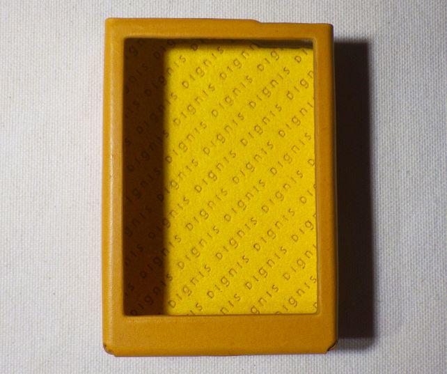 DIGNISの刻印が内側には一面に入る