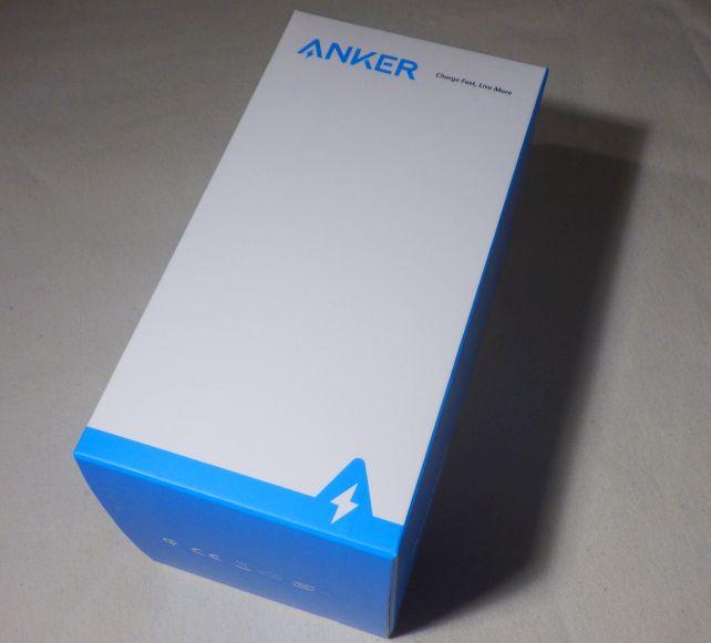 Ankerらしいシンプルな外装