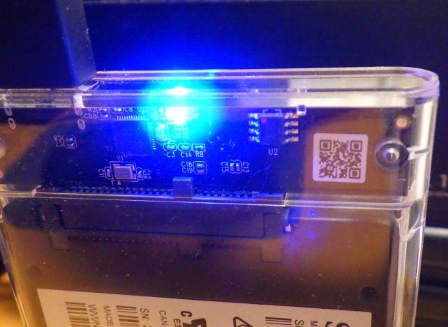 動作中のピカピカもカッコよい。ピカピカ。