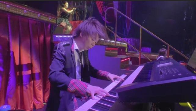 バンマスもヒートアップ!