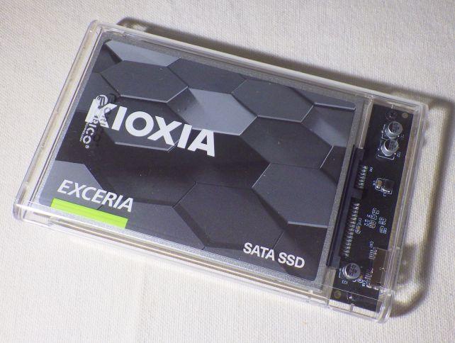 どうでもよいが、ラベルの文字の向きが他と違う