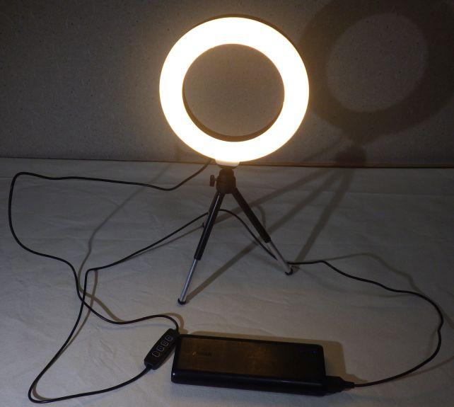 電球色も光量最大にすると眩しいくらい